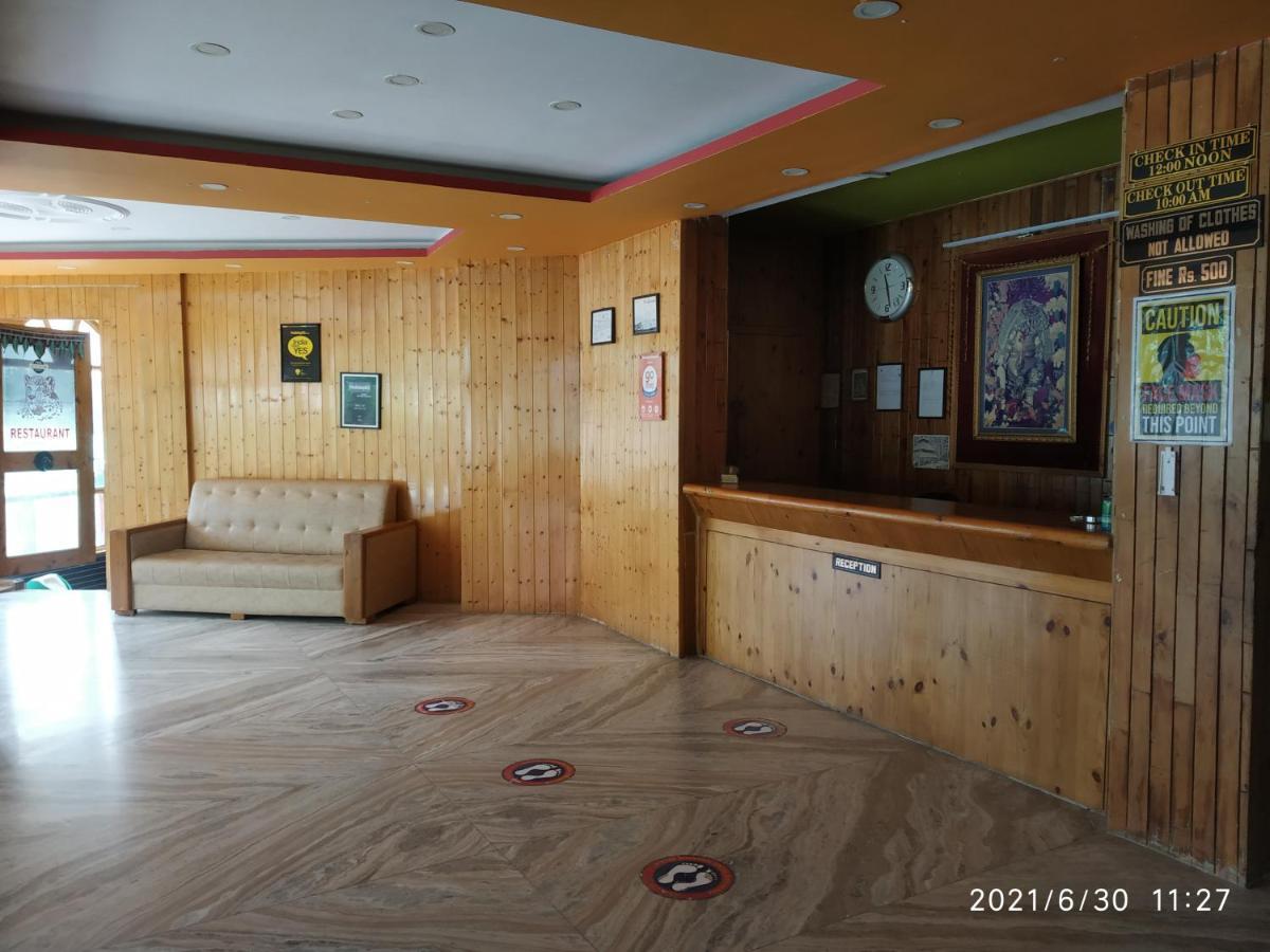 Himanshu Hotel
