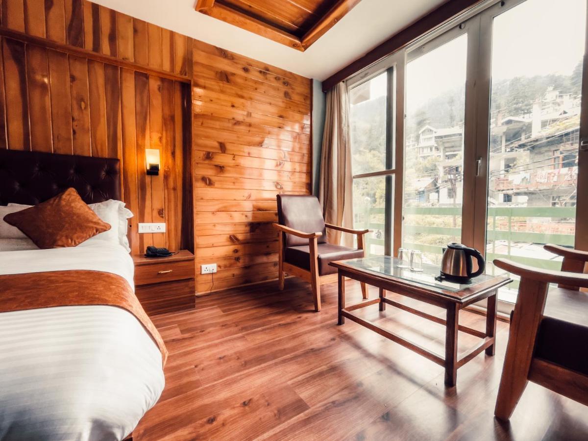 Hotel New Vistas Hotel Manali (Himachal Pradesh)