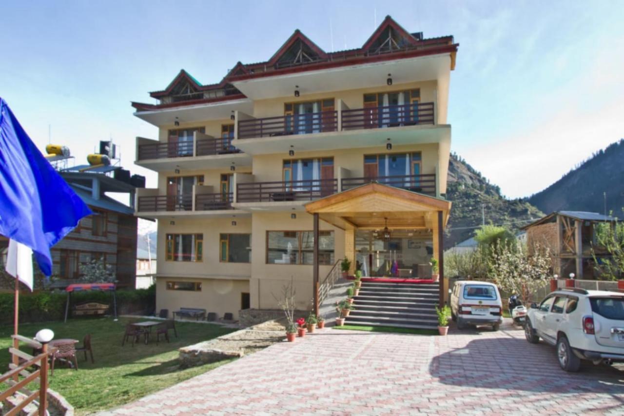 Hotel Mountain Abode Manali (Himachal Pradesh)