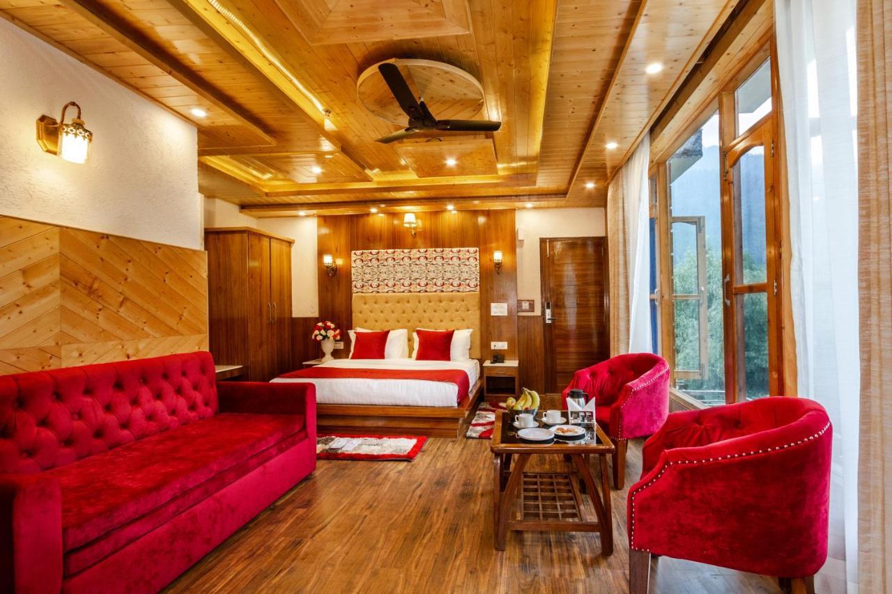 Suryansh Regency Manali Centrally Heated Air Cooled With Private Balconies Hotel 4*