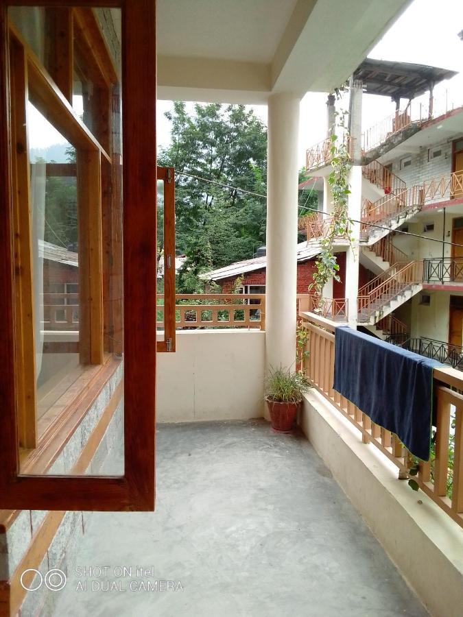 Bed & Breakfast Bolting Point Manali (Himachal Pradesh)