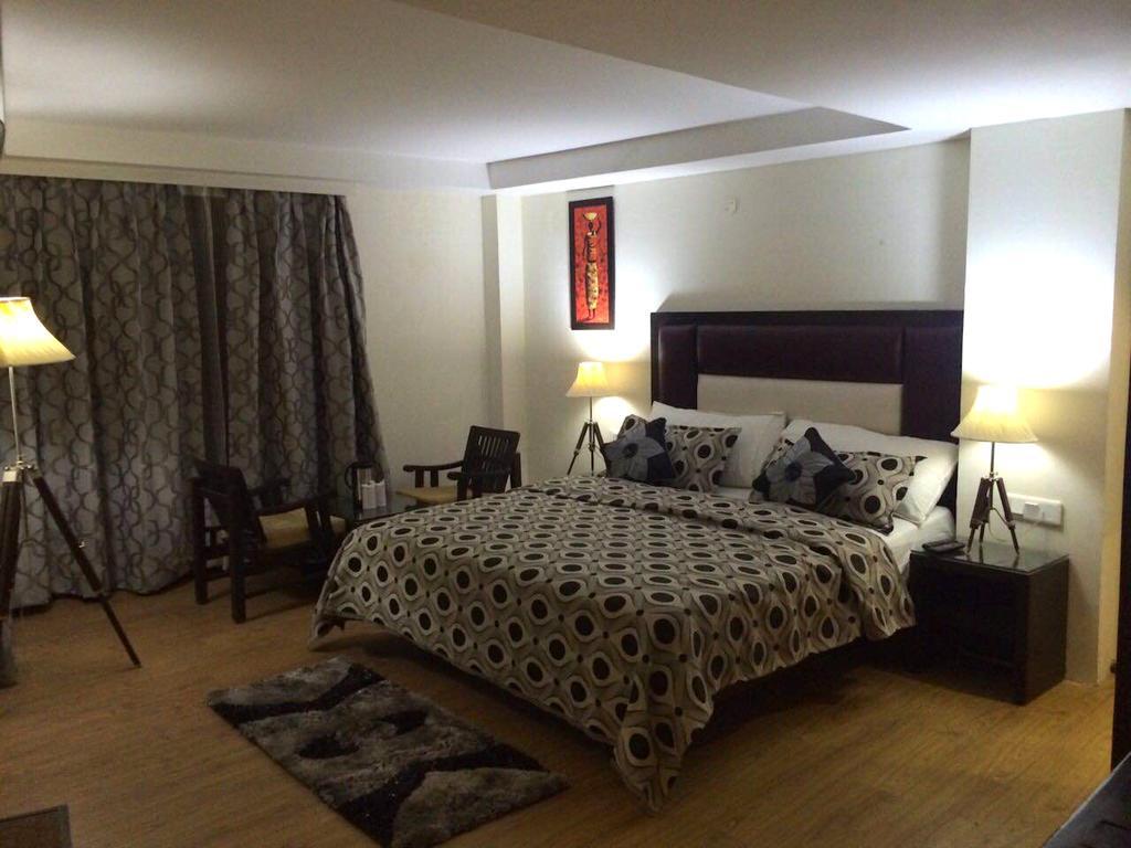 Hotel Swiss Wood 3*