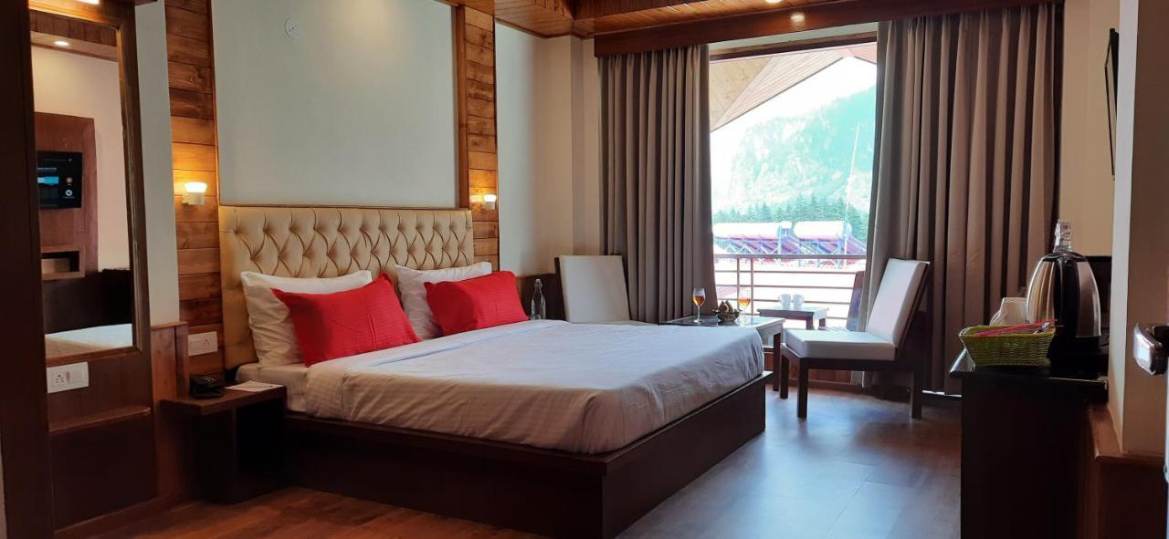 Hotel Mastiff Xanadu Manali (Himachal Pradesh)