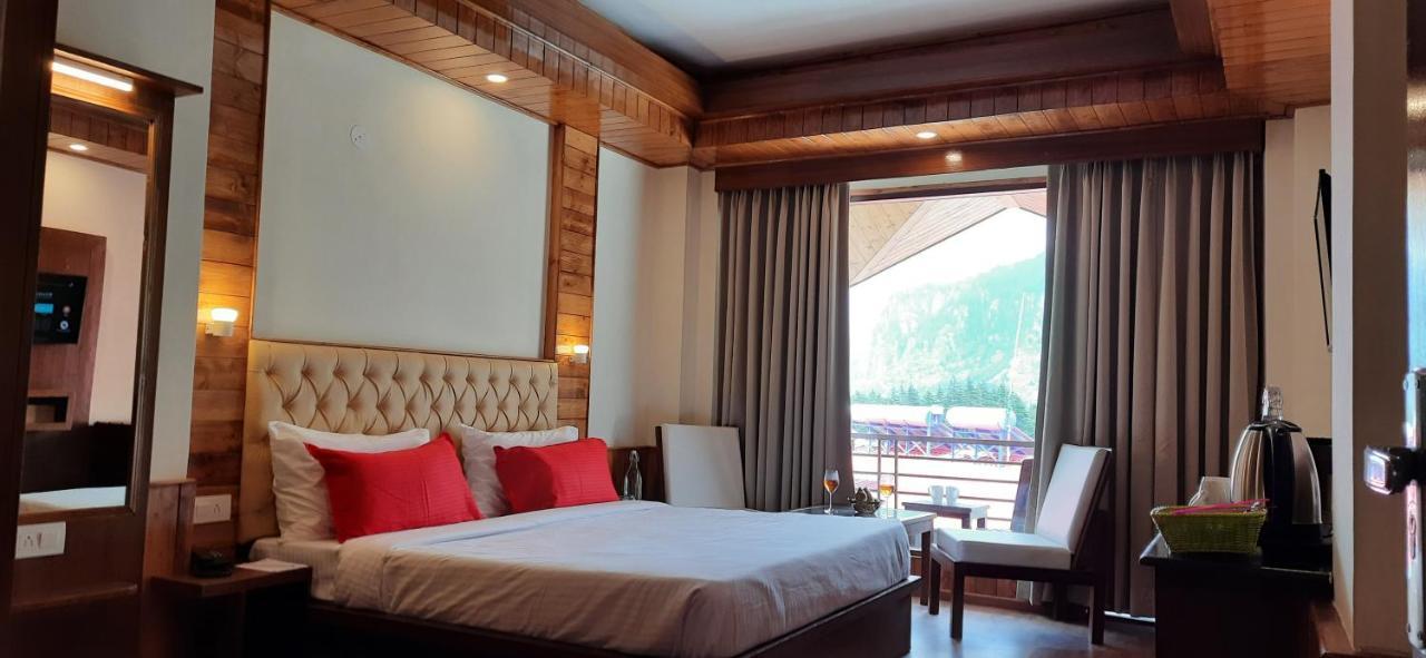 Mastiff Xanadu Hotel 4*