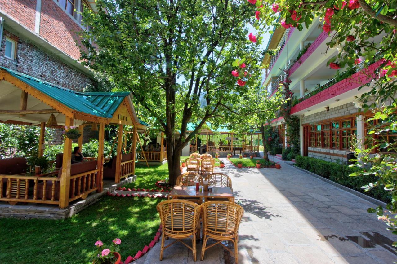 Hide-in Old 2* Manali (Himachal Pradesh)