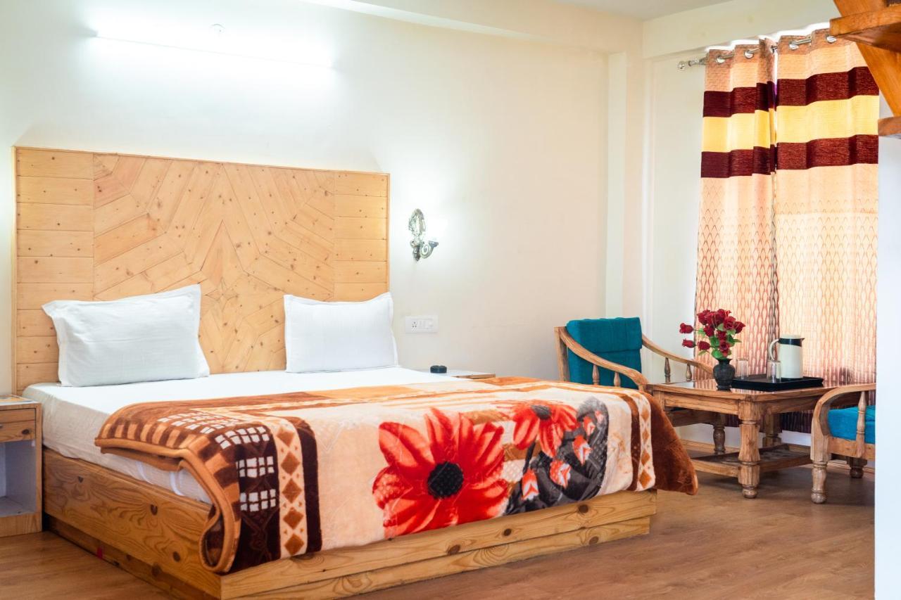 New Radhika Guest House 3*