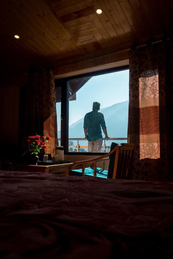 New Radhika Guest House Manali (Himachal Pradesh)