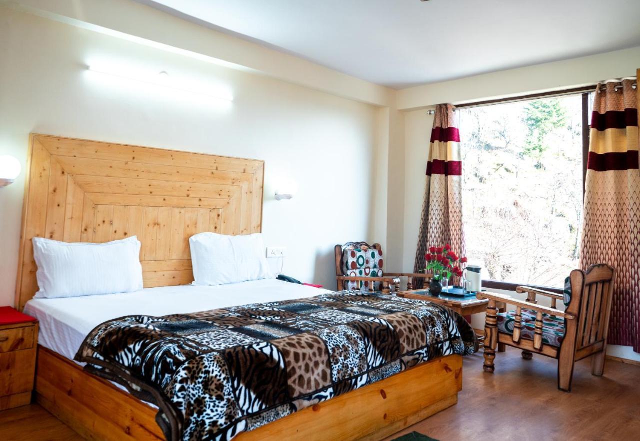 New Radhika Guest House Hotel 3*