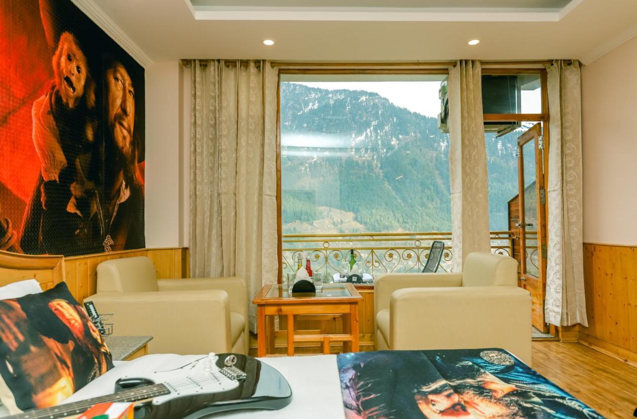 Hotel Smugglers Mountain View - Heated & Air Cooled #free Pick From Volvo Bus Stand Manali (Himachal Pradesh)