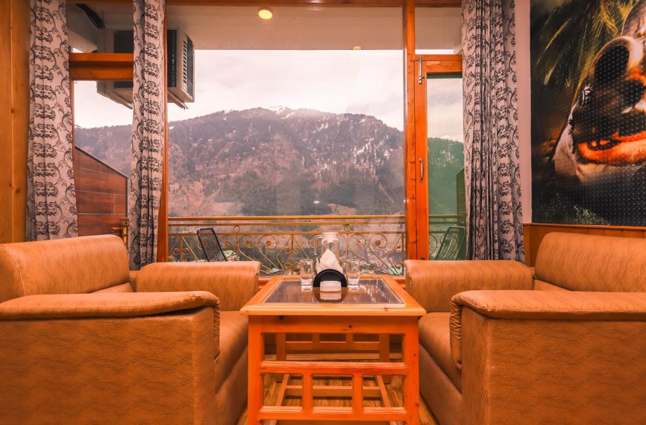 Hotel Smugglers Mountain View - Heated & Air Cooled #free Pick From Volvo Bus Stand Manali (Himachal Pradesh)