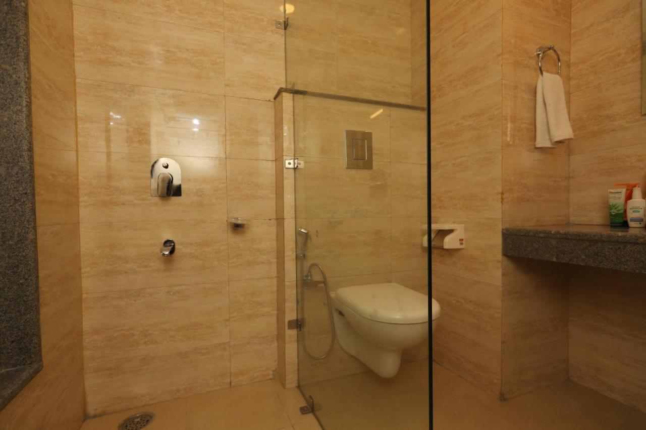 Hotel Smugglers Mountain View - Heated & Air Cooled #free Pick From Volvo Bus Stand 4*