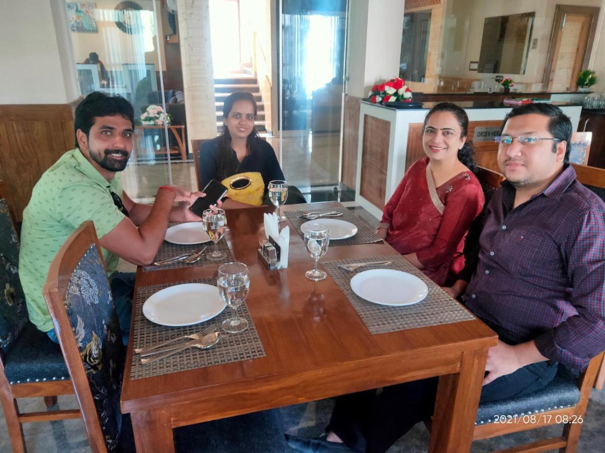 Suryansh Regency Manali Centrally Heated Air Cooled With Private Balconies Hotel Manali (Himachal Pradesh)
