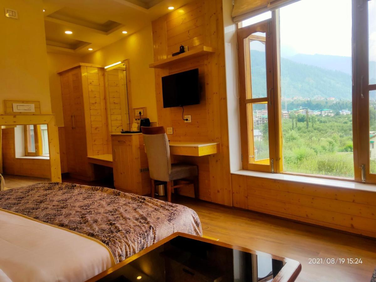 Hotel Suryansh Regency Manali Centrally Heated Air Cooled With Private Balconies