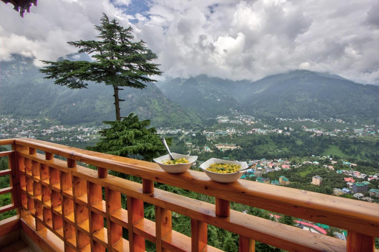 Resort The & Manali (Himachal Pradesh)