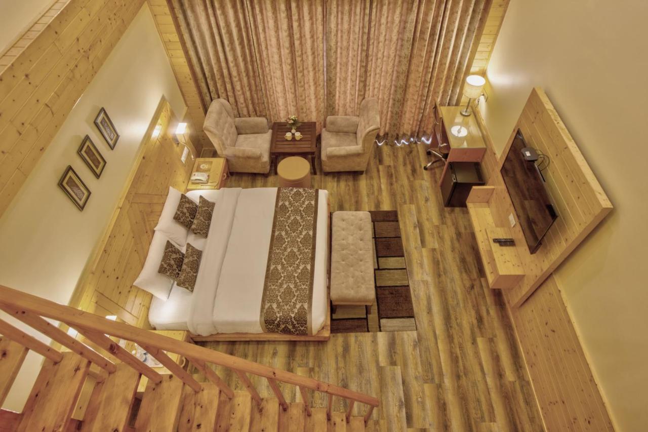 Resort The & 4*