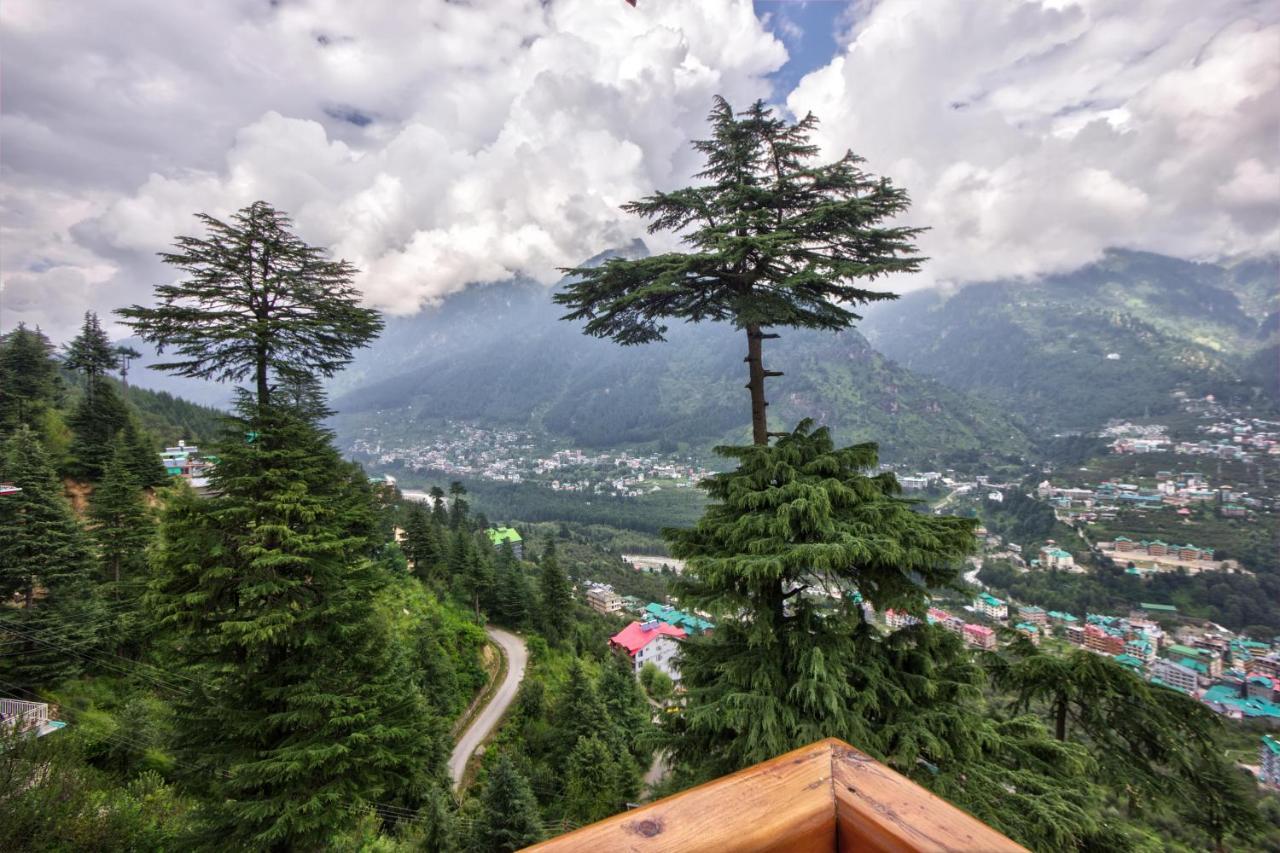 Resort The & Manali (Himachal Pradesh)