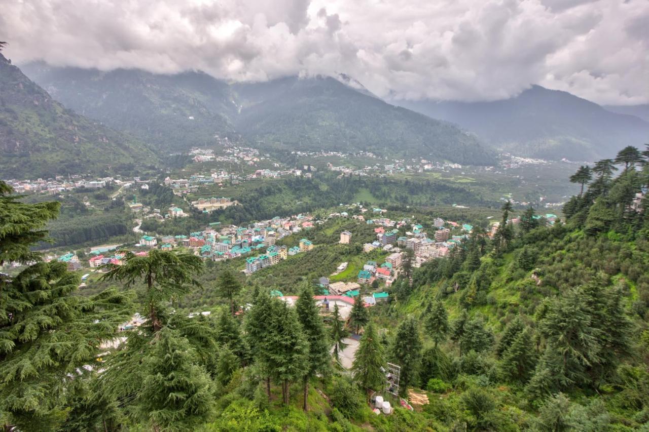 The & Manali (Himachal Pradesh)