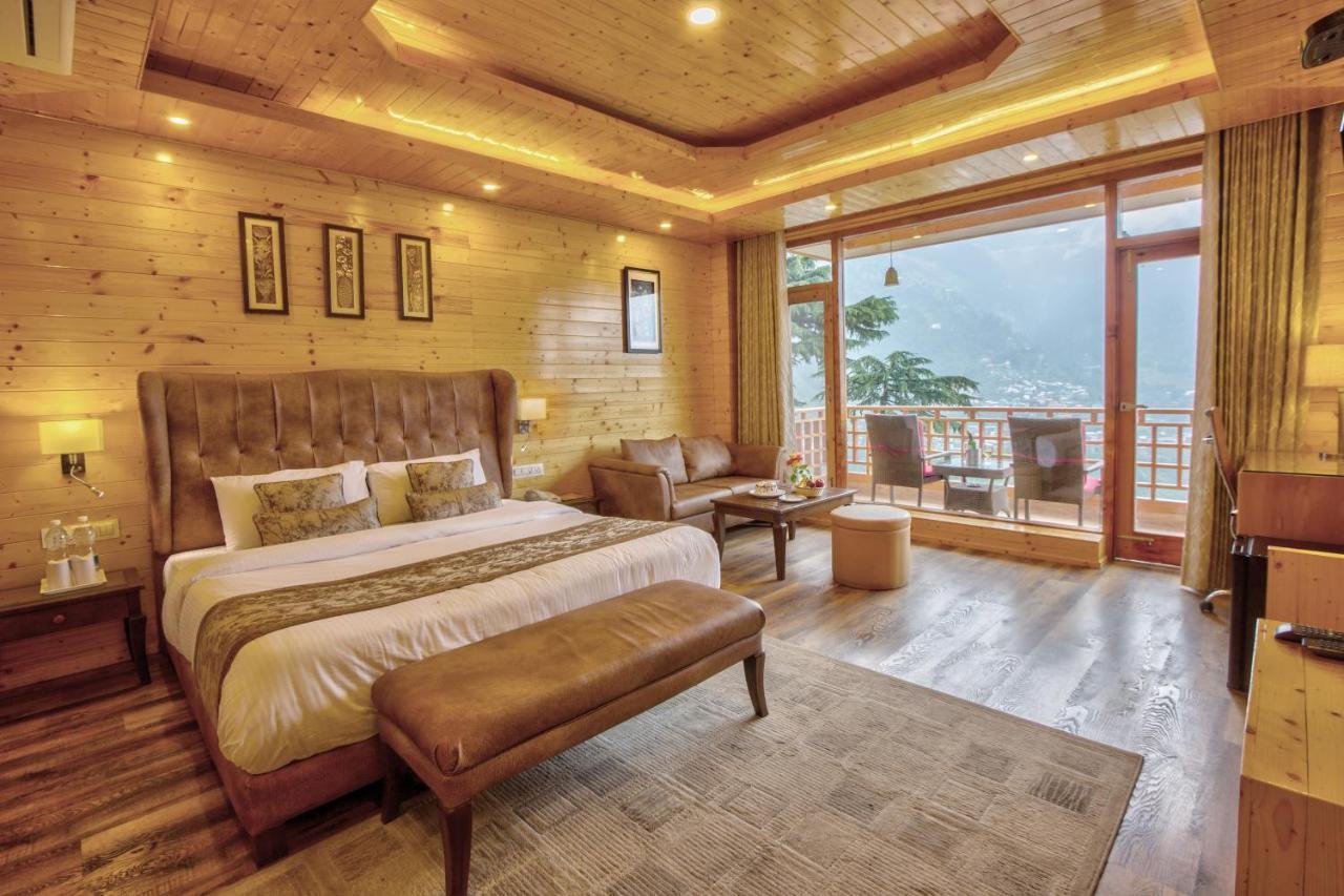 The & Manali (Himachal Pradesh)