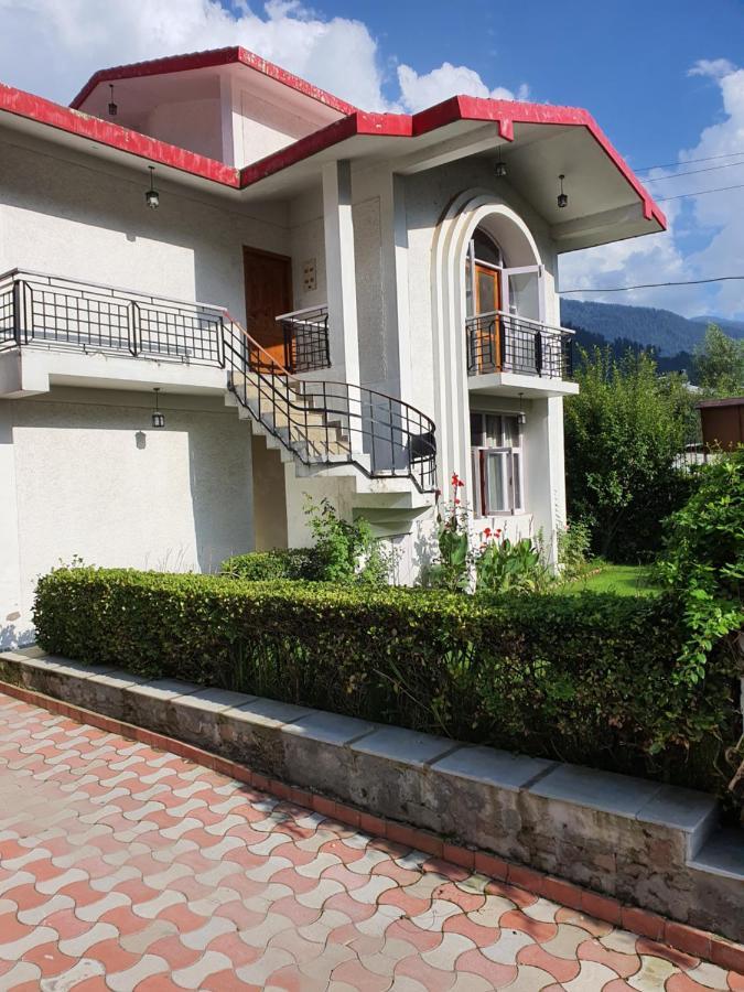 5 Villa Manali (Himachal Pradesh)
