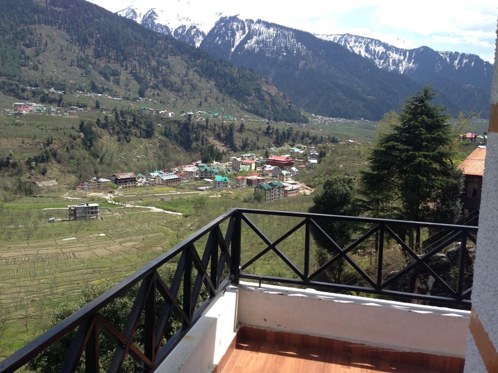Ridge View Hotel Manali (Himachal Pradesh)