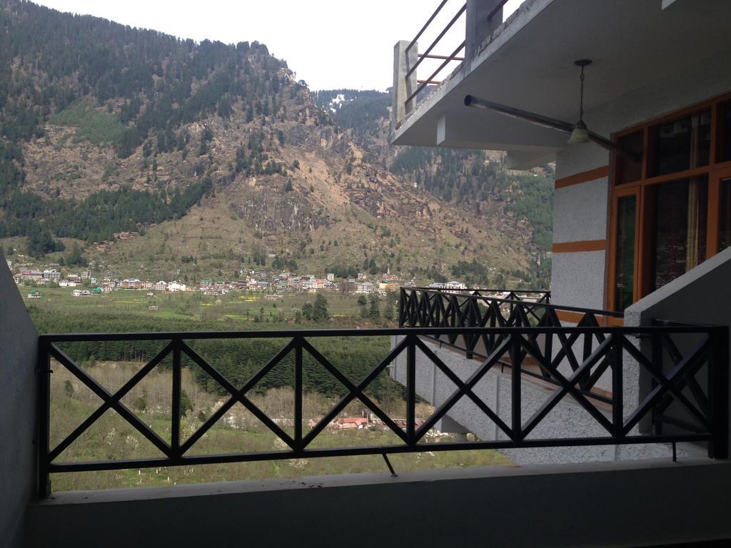 Ridge View Hotel 4*