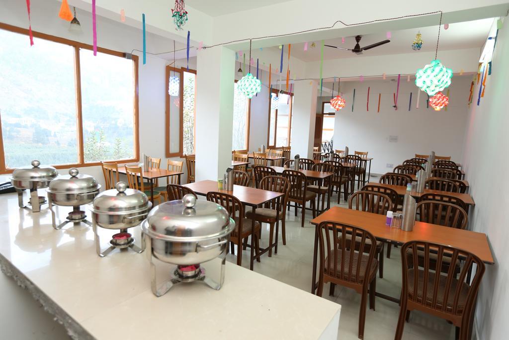 Hotel Ridge View Manali (Himachal Pradesh)