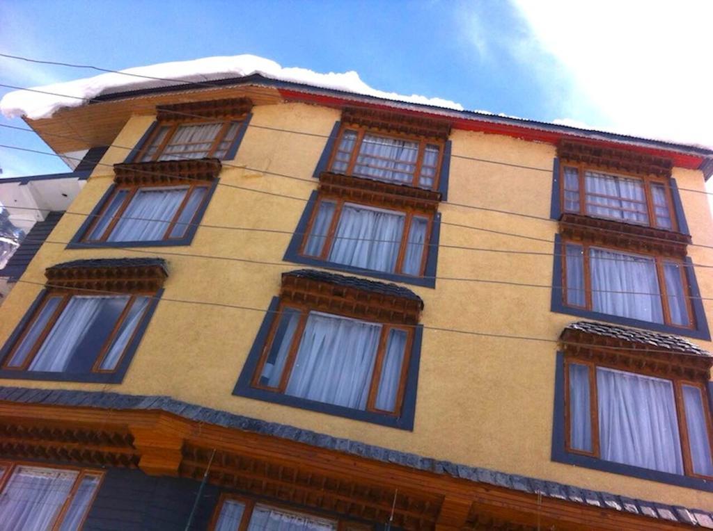 Hotel Swiss Wood Manali (Himachal Pradesh)