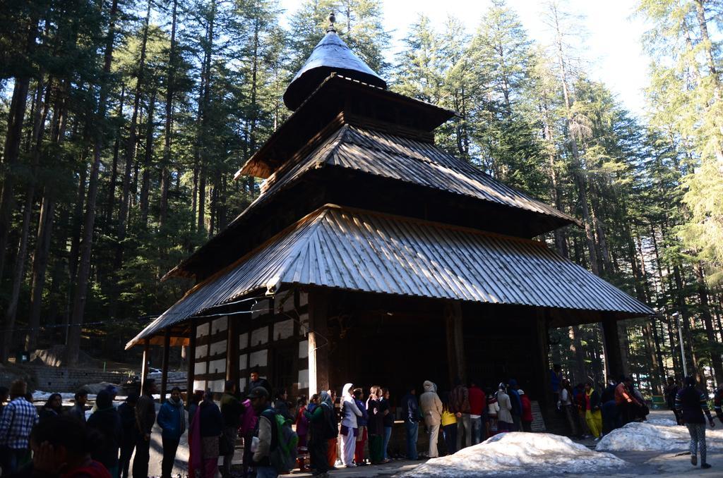 Utopia & Manali (Himachal Pradesh)
