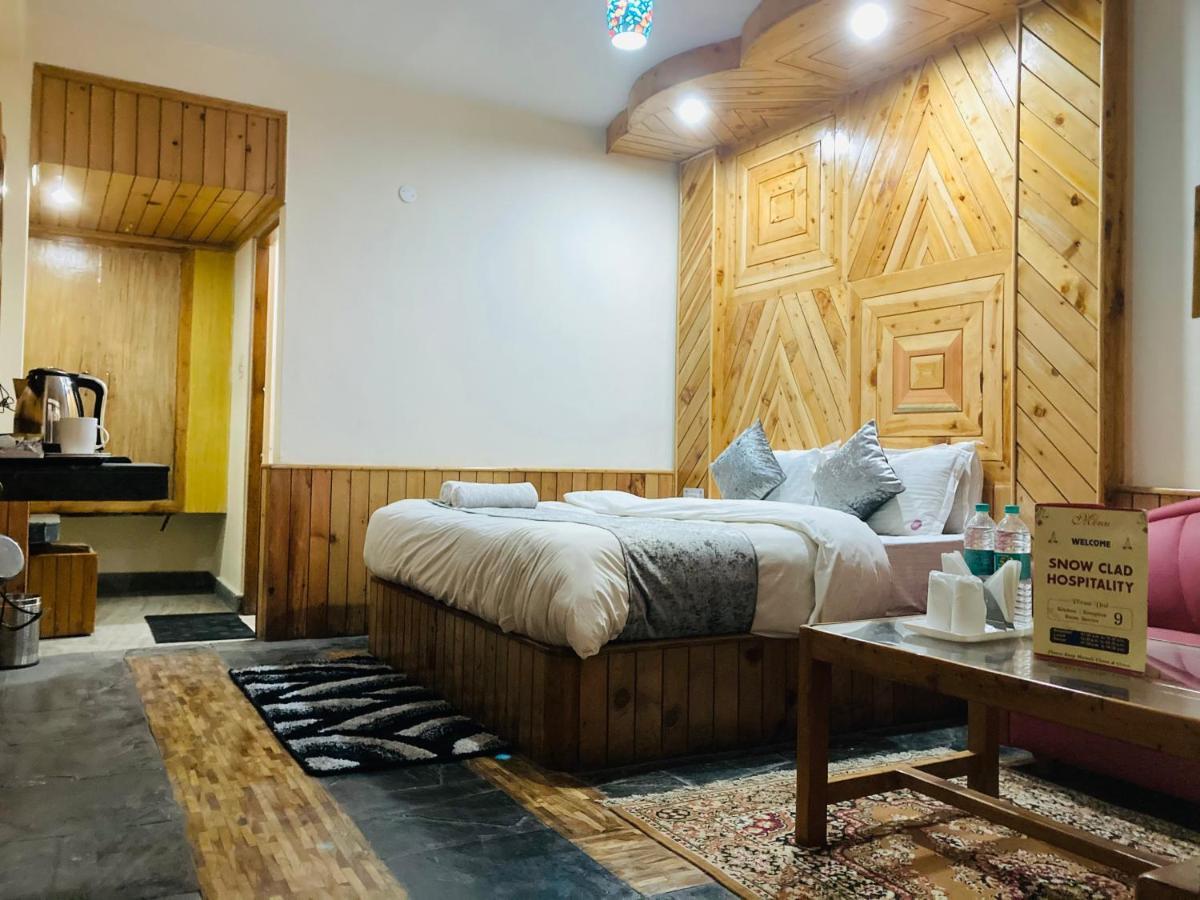 Hotel Hollywood 3* Manali (Himachal Pradesh)