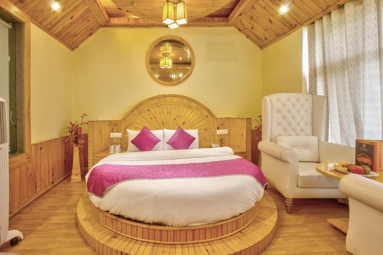 Resort The And 4*