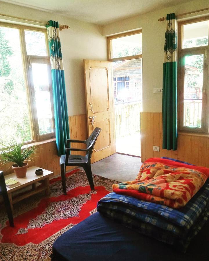 Hostel The Crazy Indian Pad *
