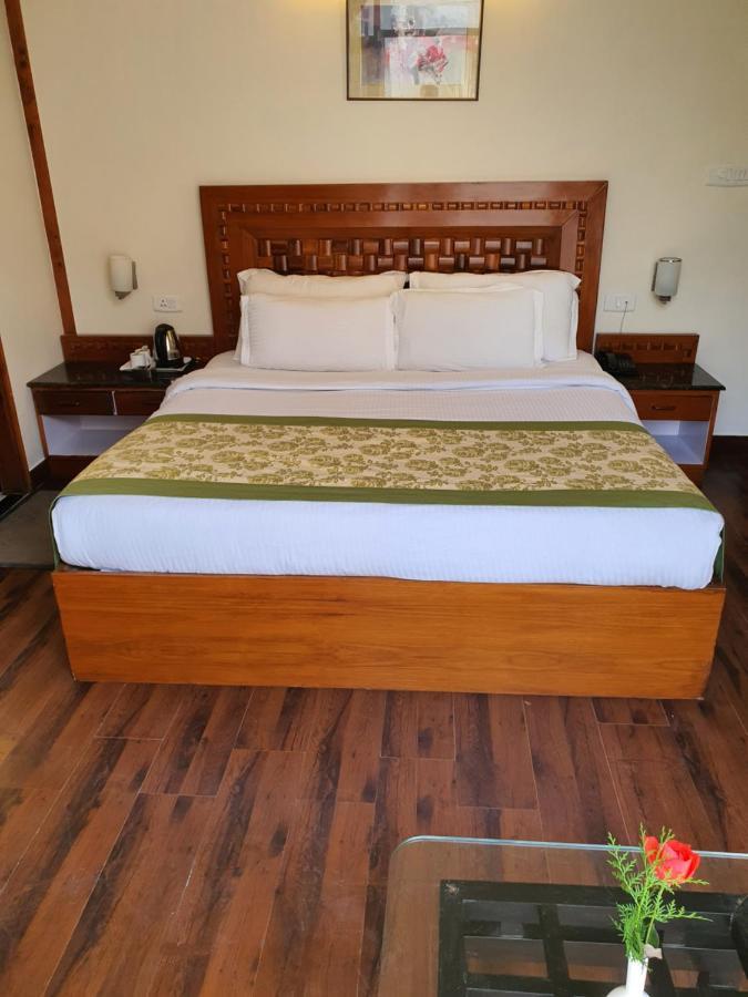 Villa 5 *
