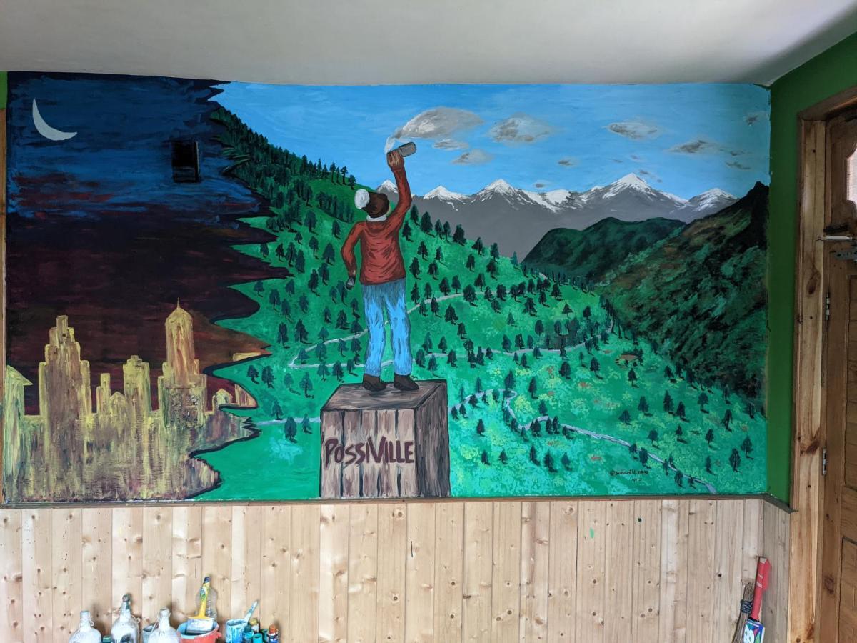 Possiville Hostel *