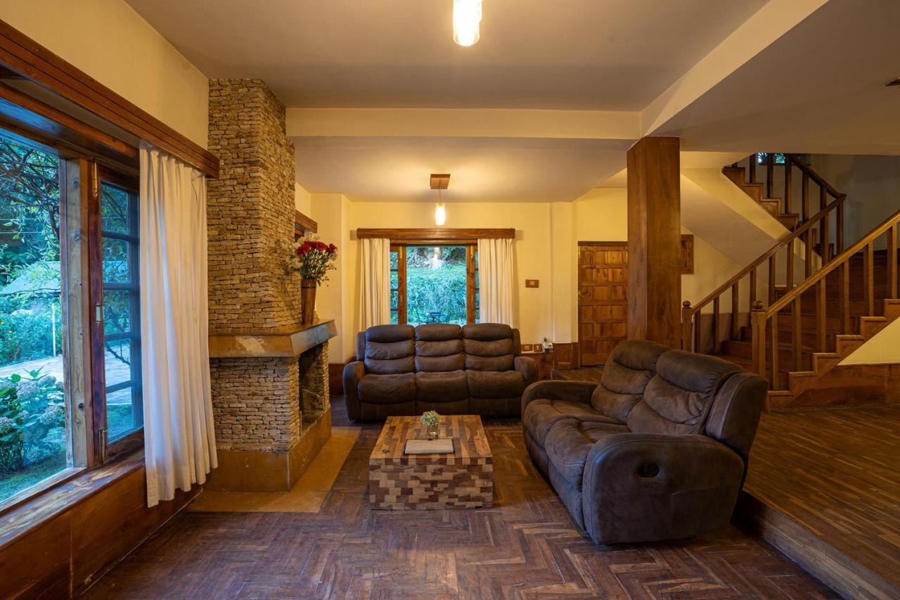 Stayvista At Casa Bella Vista- Mall Road * Manali (Himachal Pradesh)