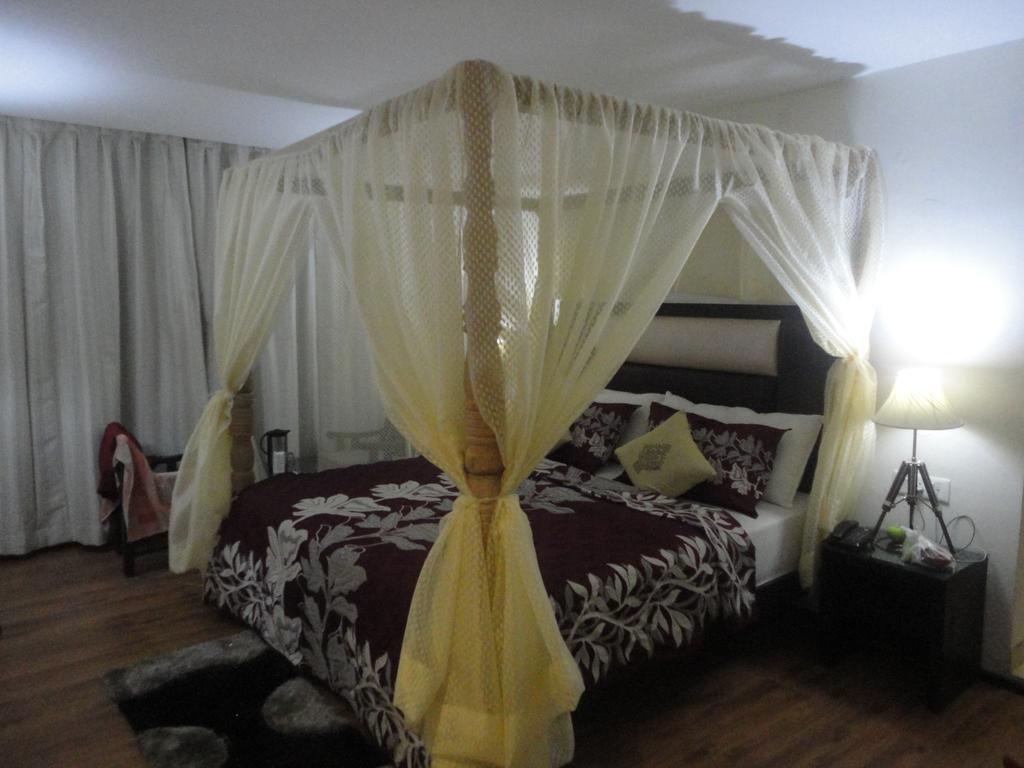 Swiss Wood Hotel