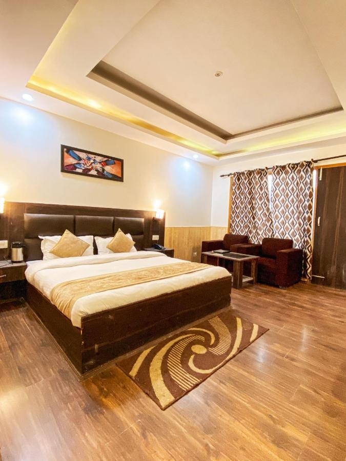Hotel Queen 3*