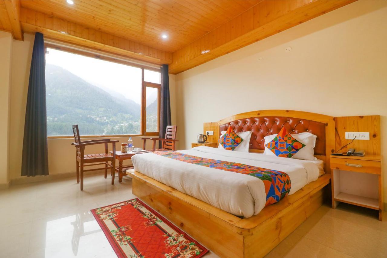 Fabhotel Castle Rock Hotel 3*