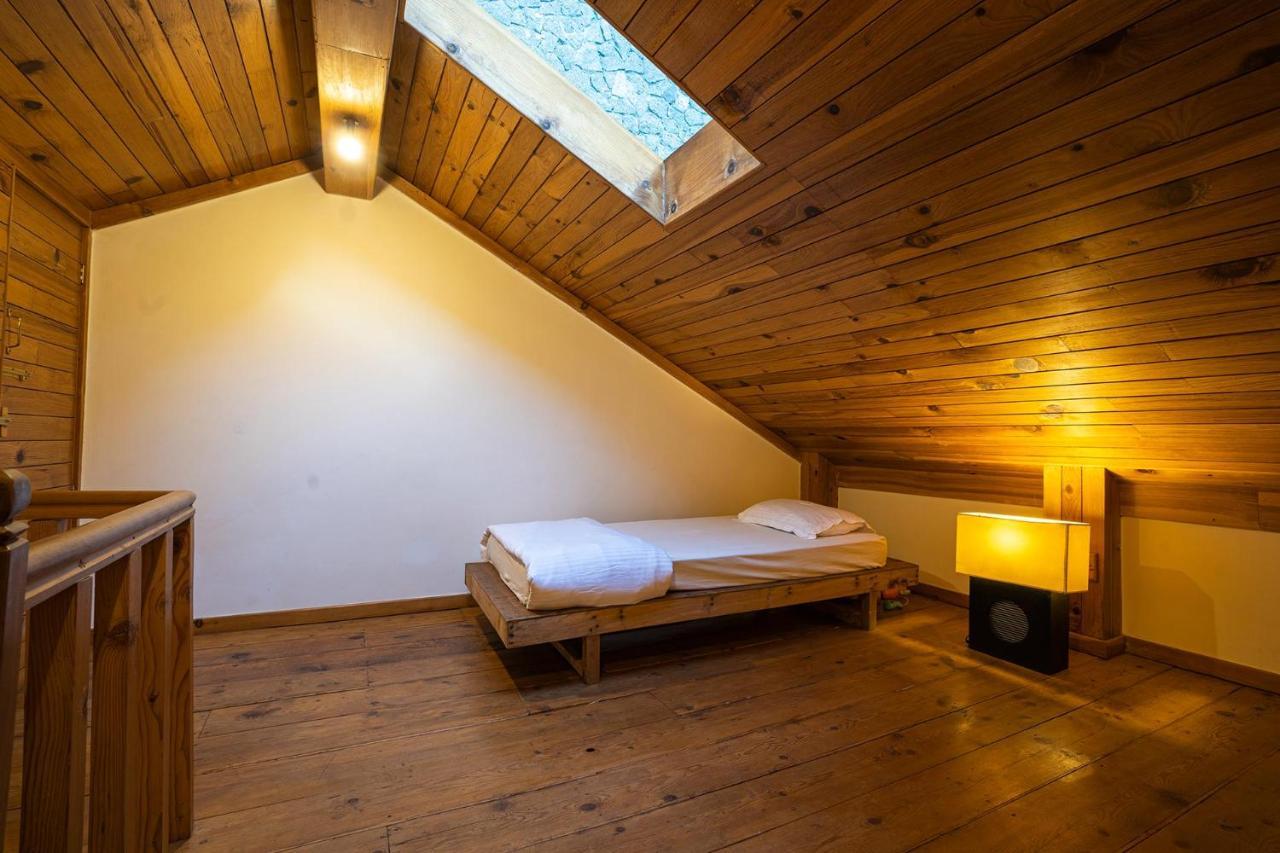 Stayvista At Casa Bella Vista- Mall Road Manali (Himachal Pradesh)