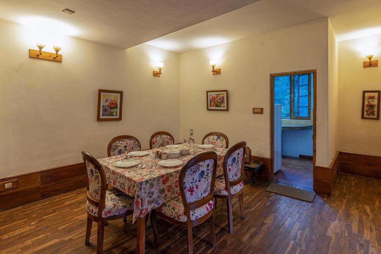Stayvista At Casa Bella Vista- Mall Road Manali (Himachal Pradesh)