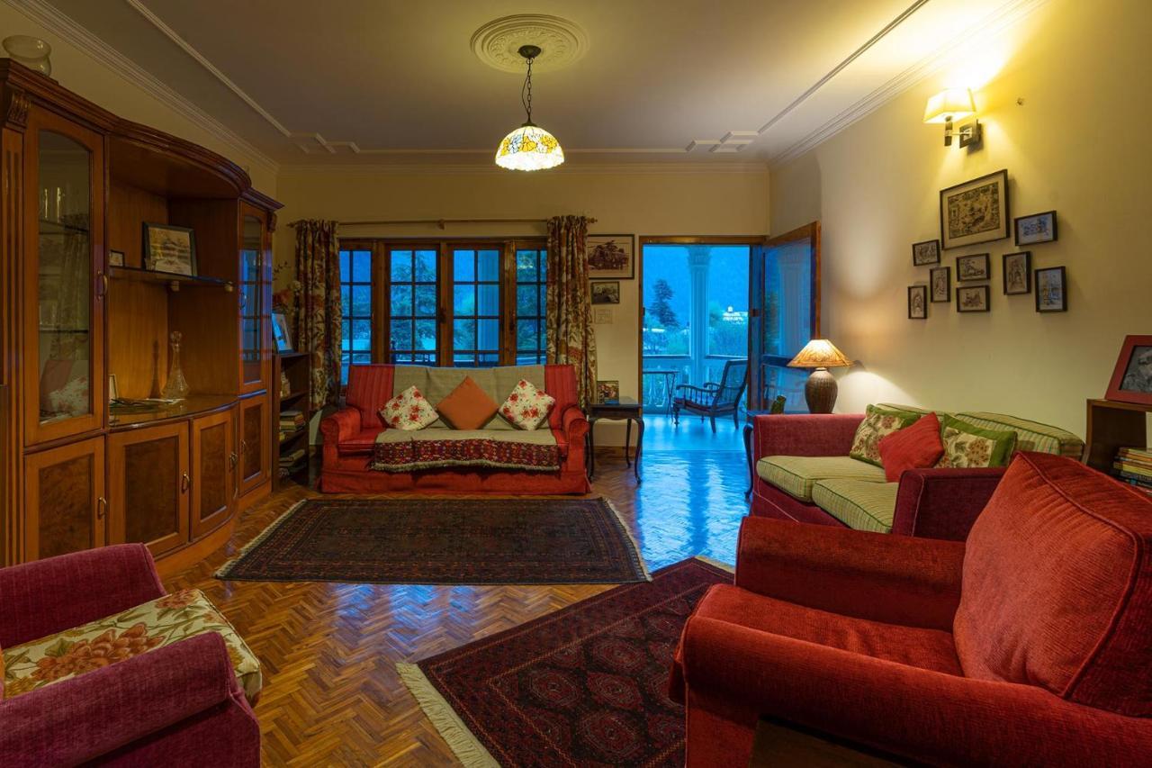 Villa Stayvista At The House With Huge Lawn And Valley View Manali (Himachal Pradesh)