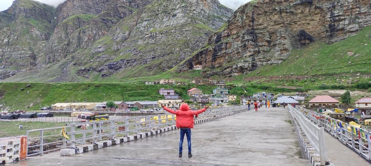 Stone Huts Holiday home Manali (Himachal Pradesh)