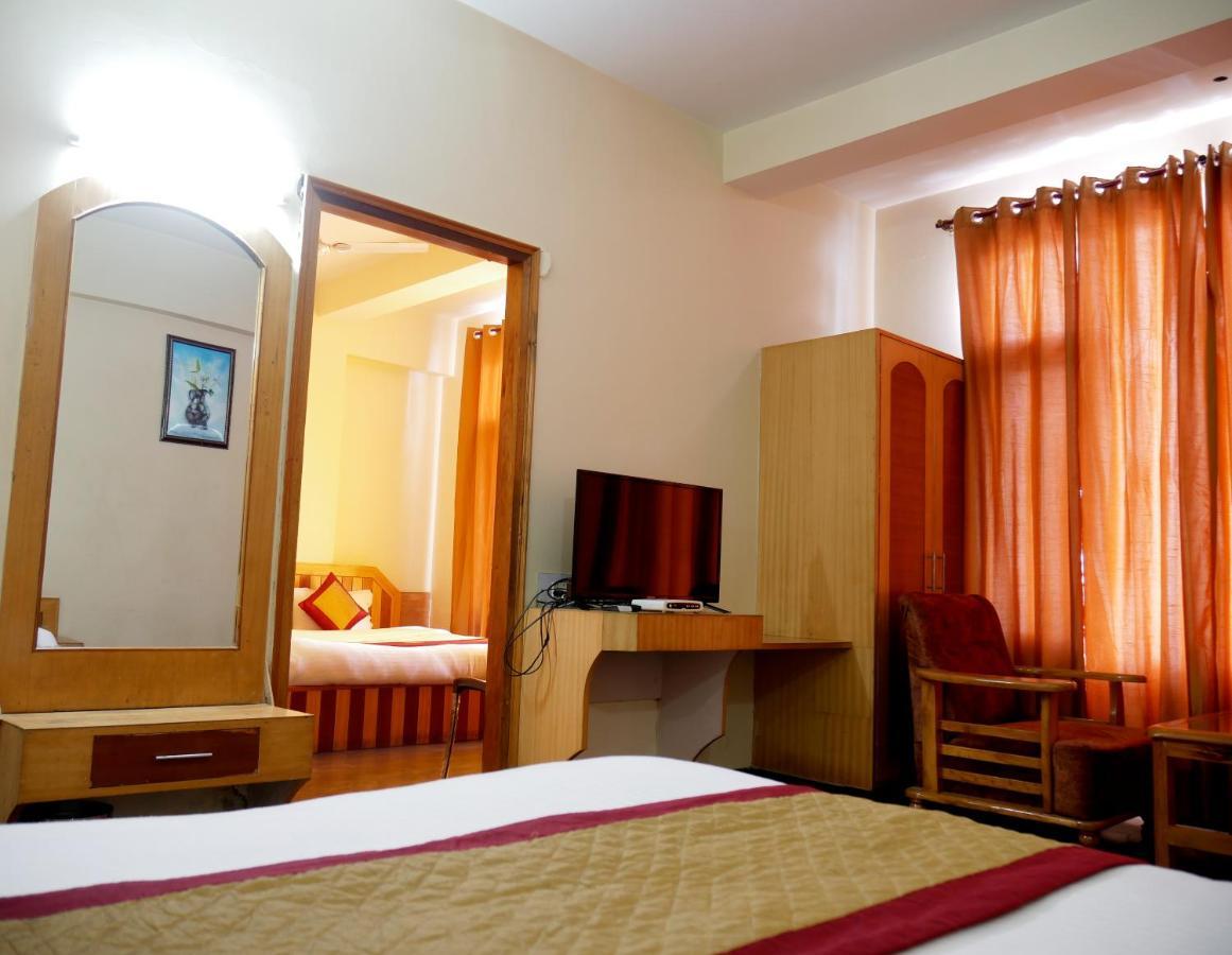Inn New Ambika International Mall Road Manali (Himachal Pradesh)
