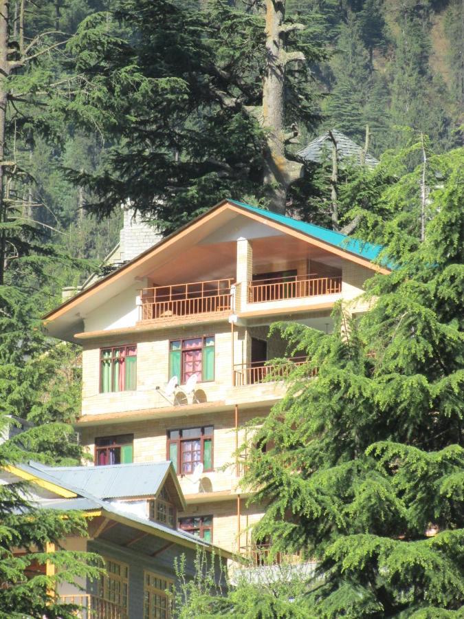 Hotel Guruchhaya And Manali (Himachal Pradesh)