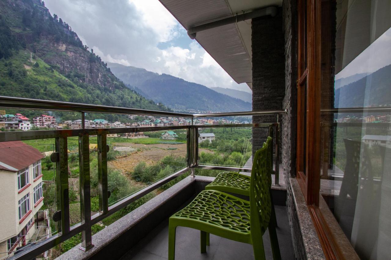 Hotel Suryansh Regency Manali Centrally Heated Air Cooled With Private Balconies Manali (Himachal Pradesh)