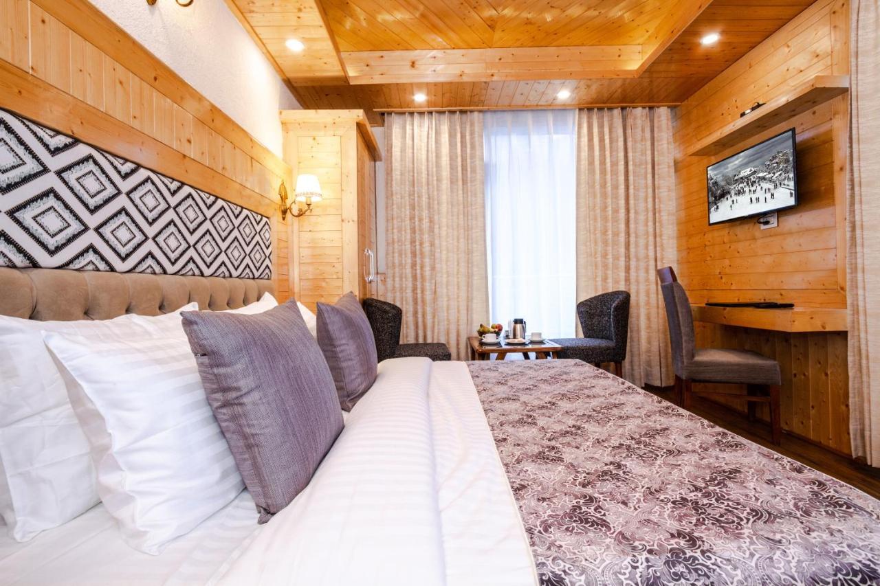 Suryansh Regency Manali Centrally Heated Air Cooled With Private Balconies Manali (Himachal Pradesh)