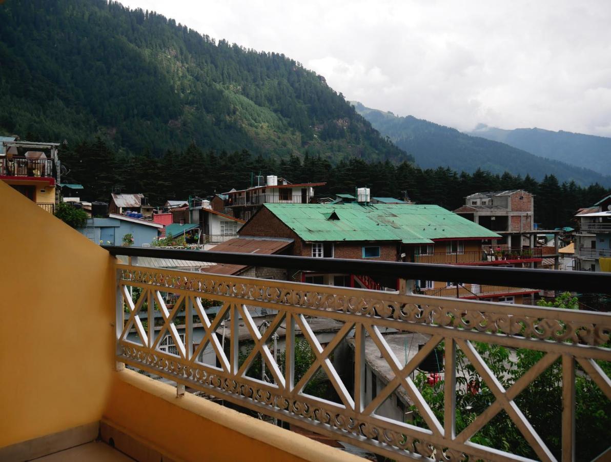 Inn New Ambika International Mall Road Manali (Himachal Pradesh)