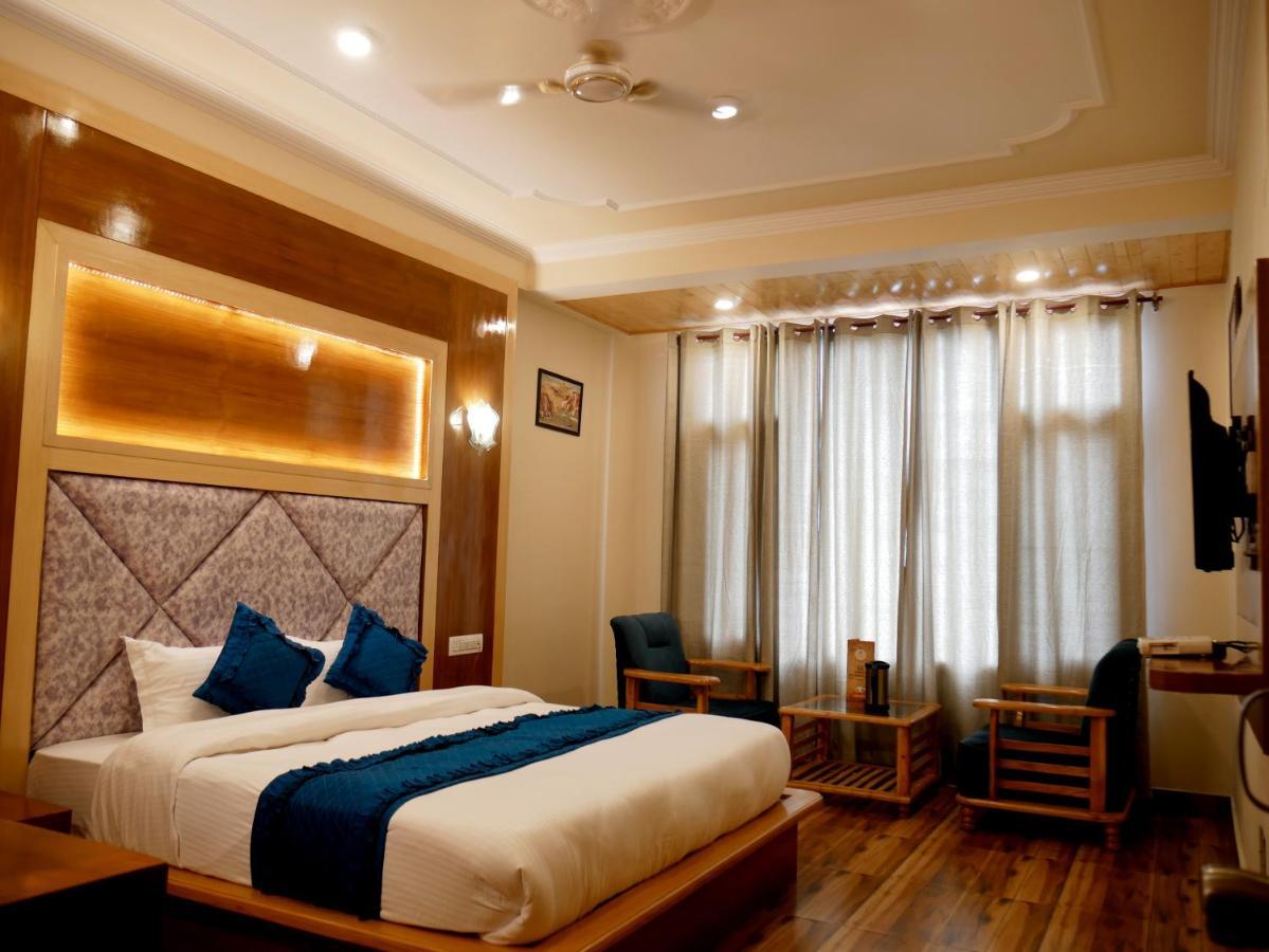 Inn New Ambika International Mall Road