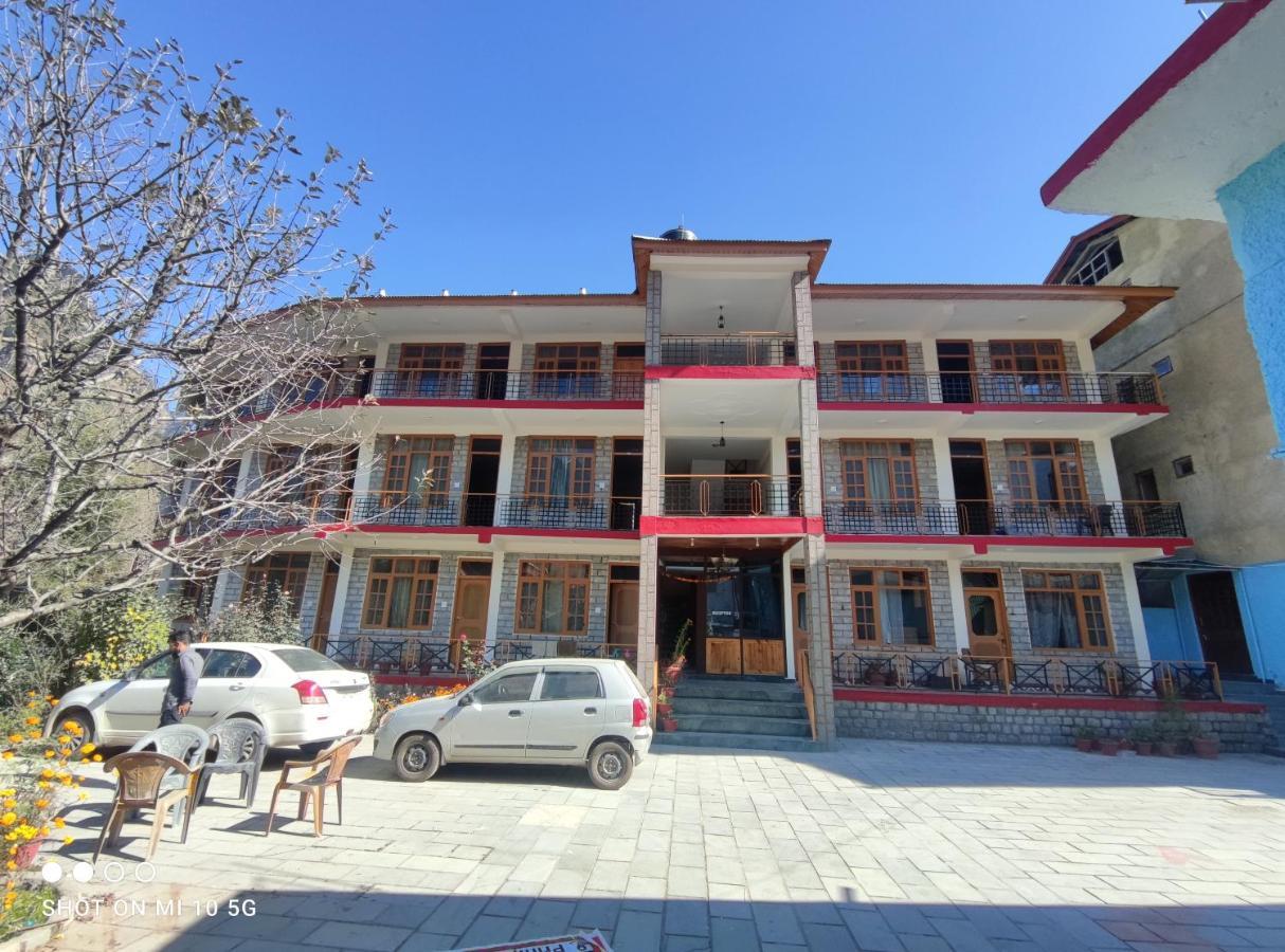 Elena Aastha Regency Hotel Manali (Himachal Pradesh)