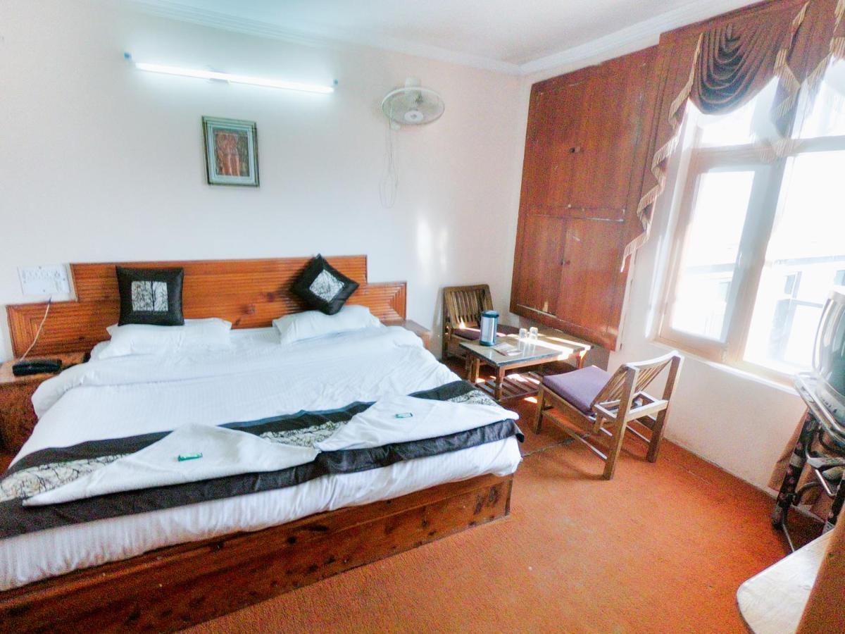 Hotel Century Manali (Himachal Pradesh)
