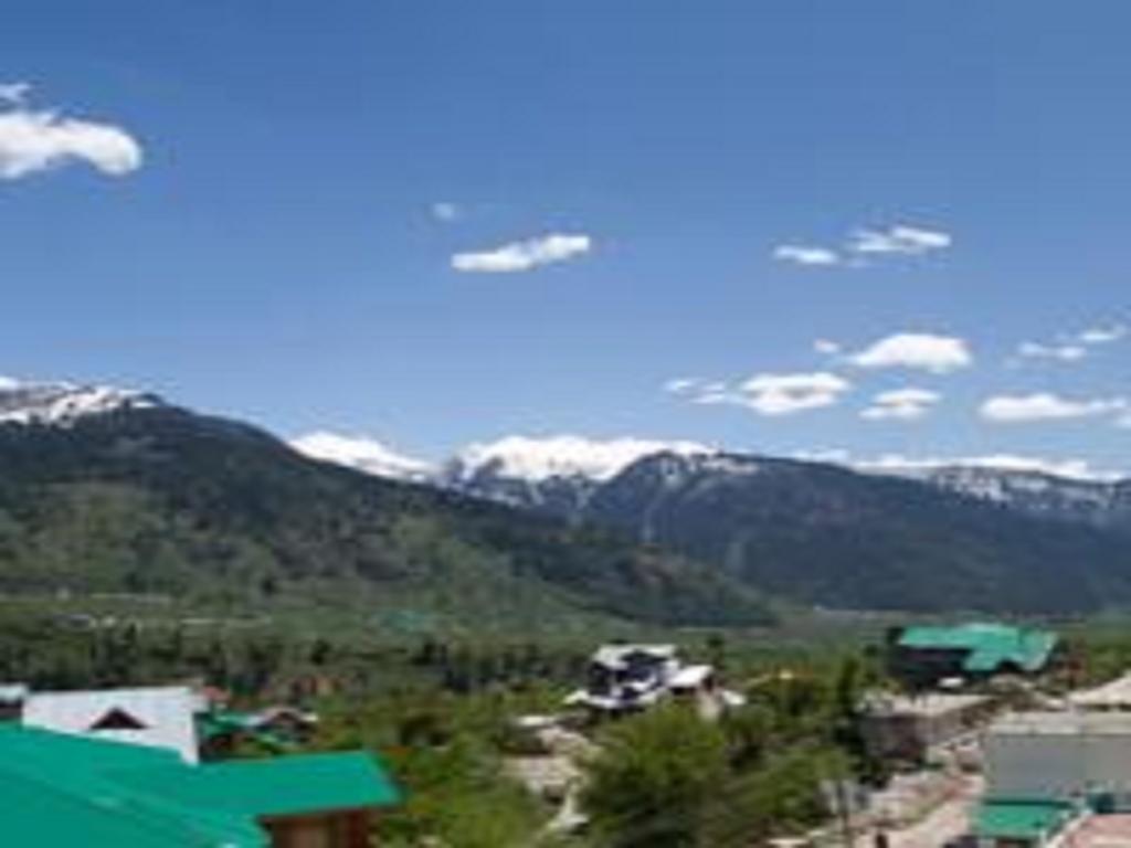 Hotel Village Classic 4*